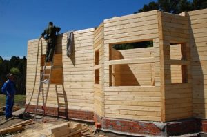 Особенности строительства дома из бруса